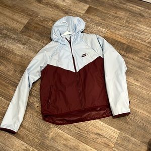 Nike raincoat: size M, maroon and light blue